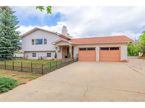 629 Arnold Lane