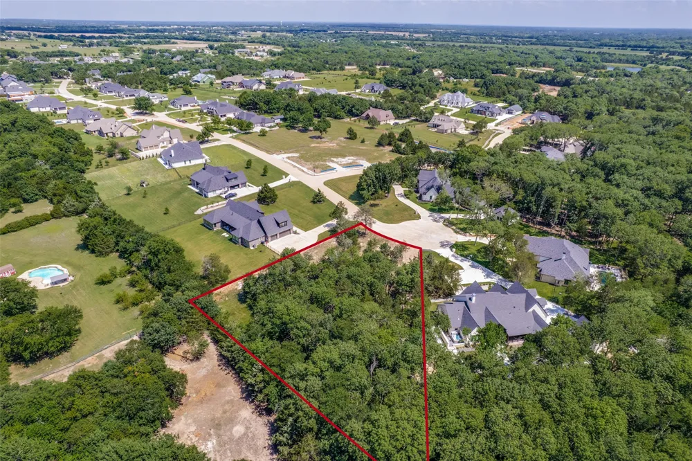 507 Charlie Joseph Drive Van Alstyne, TX 75495