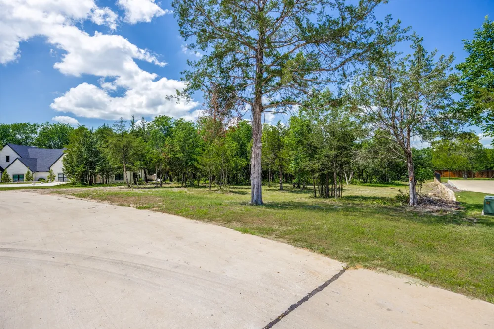 507 Charlie Joseph Drive Van Alstyne, TX 75495