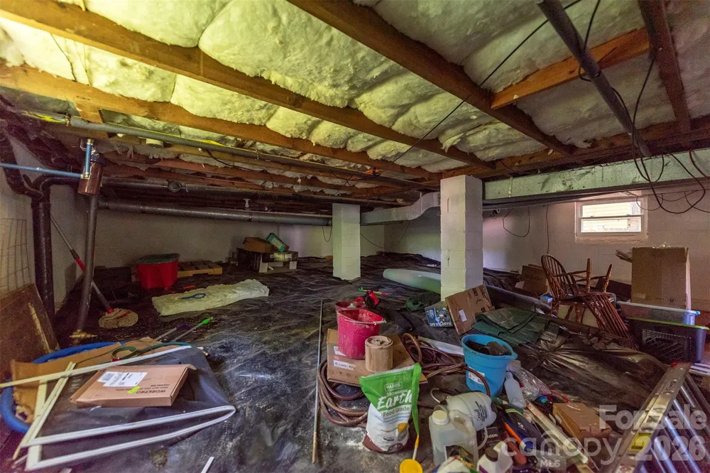 14 Border Street Black Mountain, NC 28711