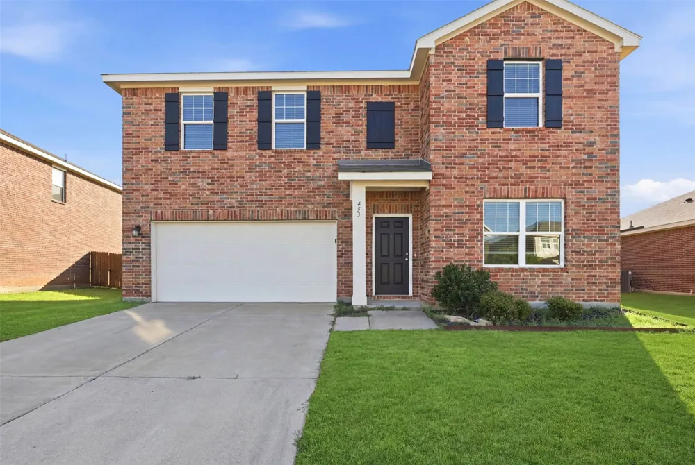 453 Canoe Way Crowley, TX 76036