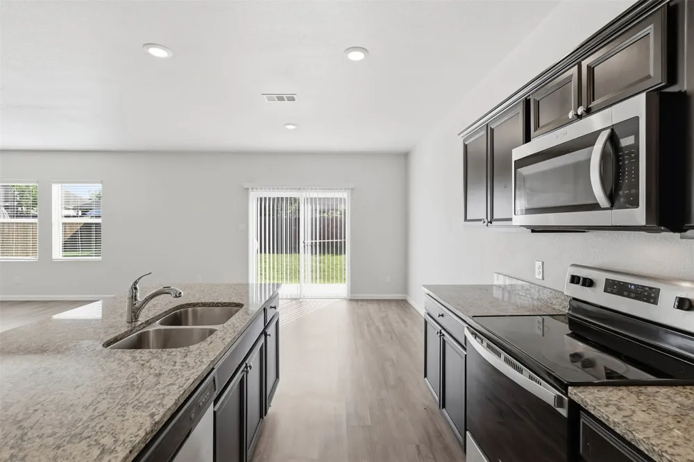 453 Canoe Way Crowley, TX 76036