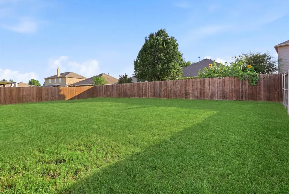 453 Canoe Way Crowley, TX 76036