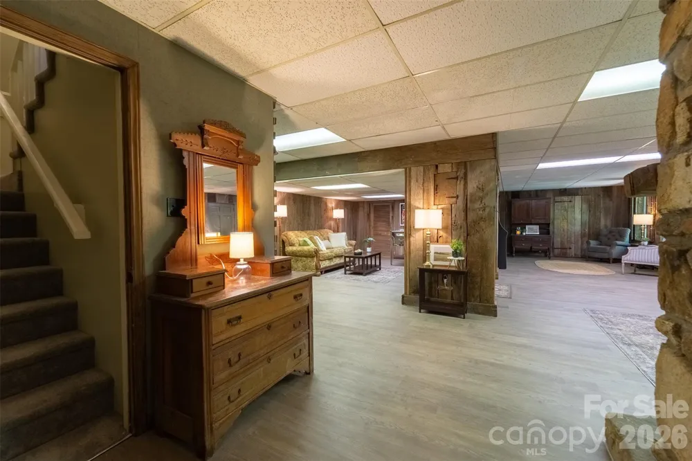 77 Oakwood Lane Sylva, NC 28779