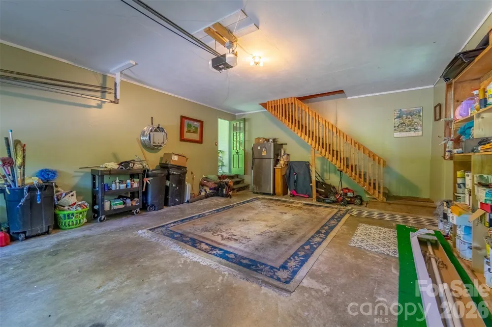 77 Oakwood Lane Sylva, NC 28779