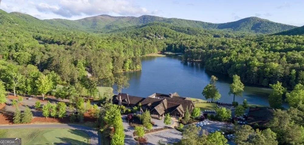 2098 Valley View DR Jasper, GA 30143