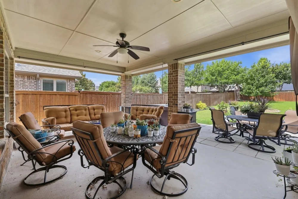 8313 Primrose Trail Lantana, TX 76226