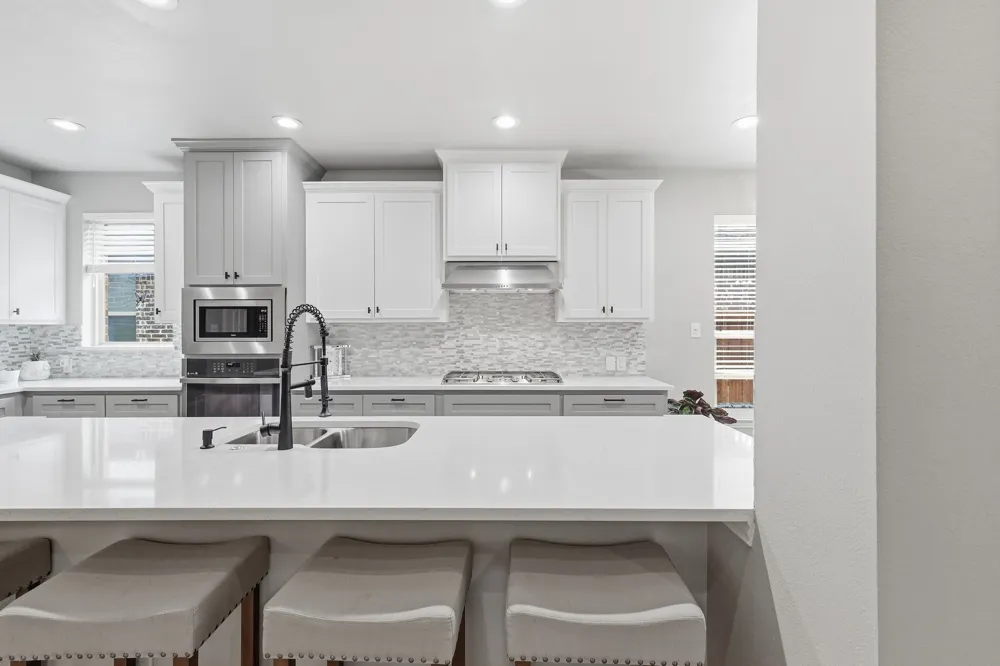 8313 Primrose Trail Lantana, TX 76226