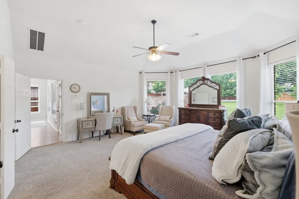 8313 Primrose Trail Lantana, TX 76226