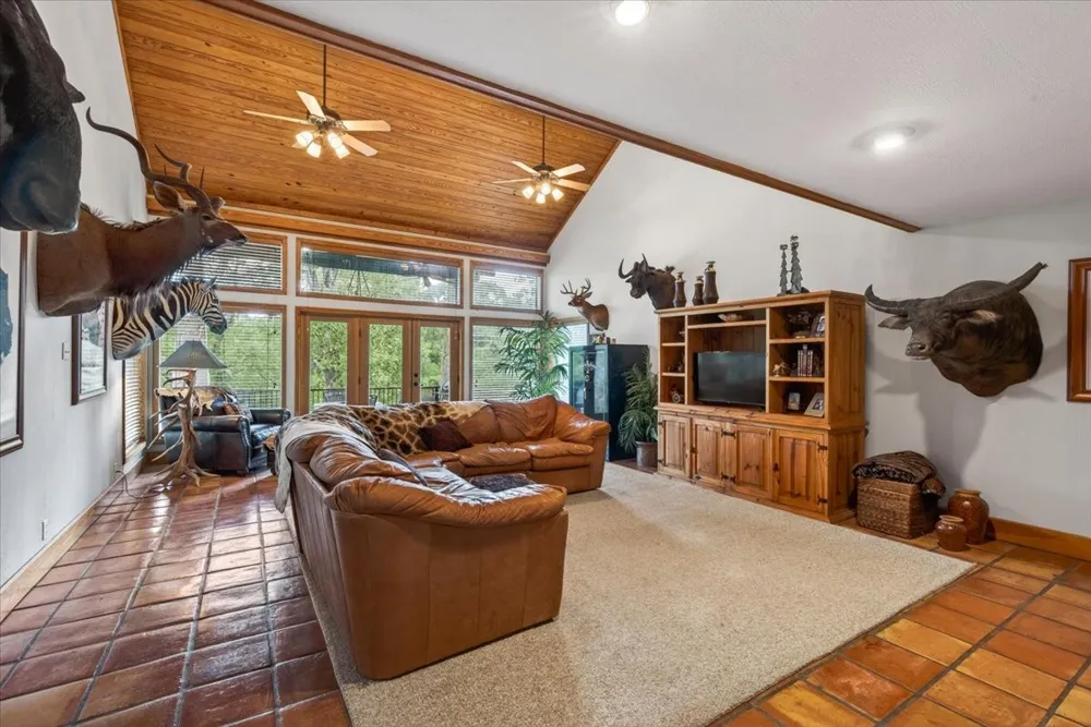 906 Valle Vista Drive Athens, TX 75751