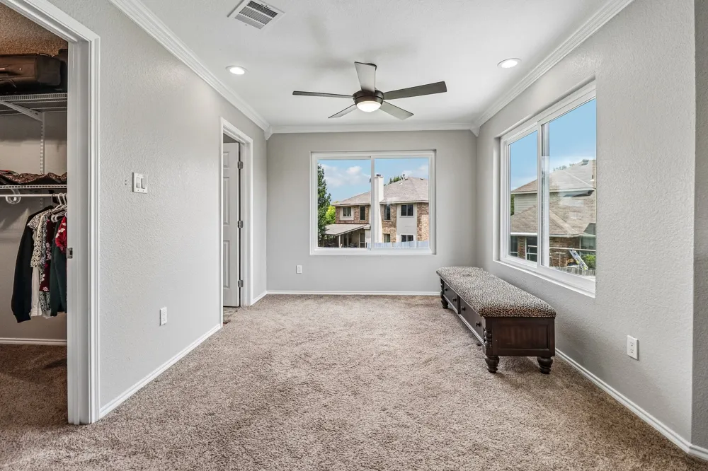704 Partridge Drive Saginaw, TX 76131