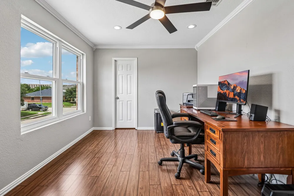 704 Partridge Drive Saginaw, TX 76131