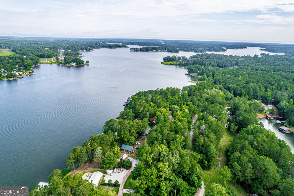 321 Barbara Point RD Sparta, GA 31087
