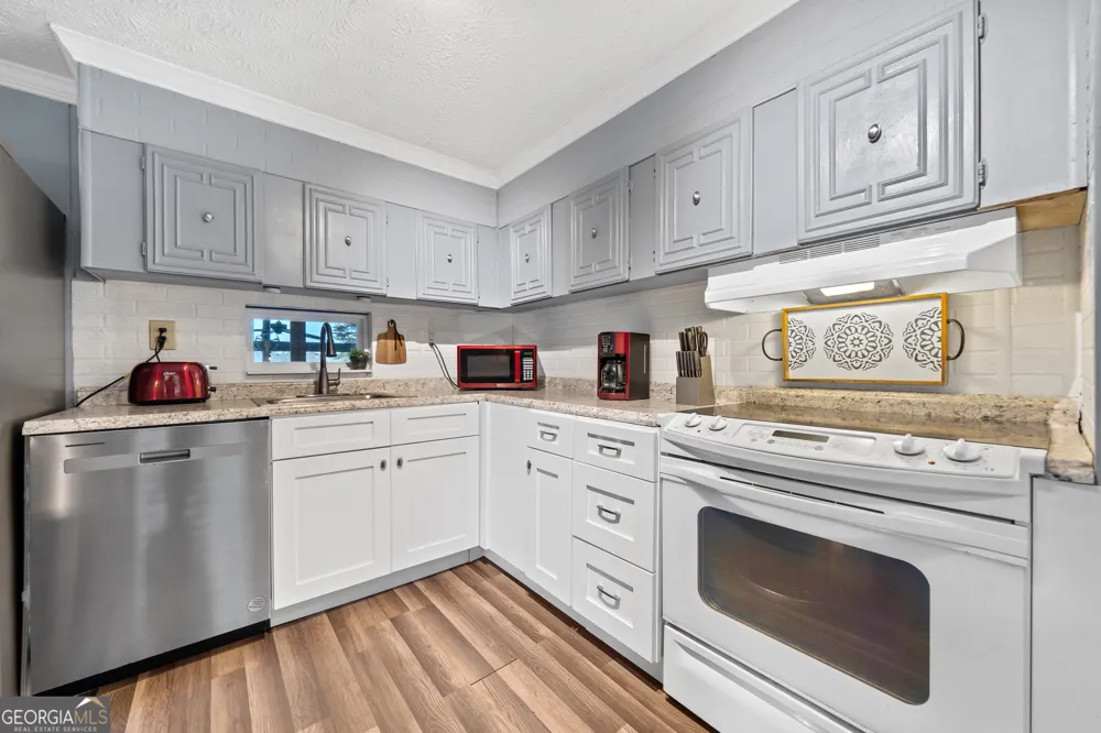321 Barbara Point RD Sparta, GA 31087
