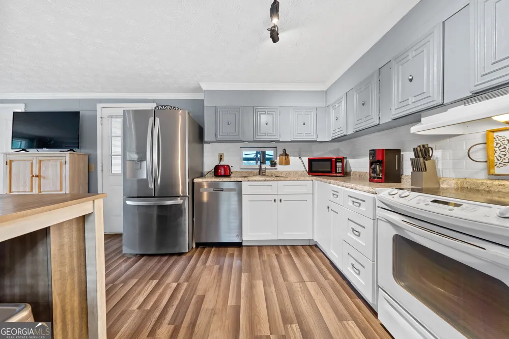321 Barbara Point RD Sparta, GA 31087