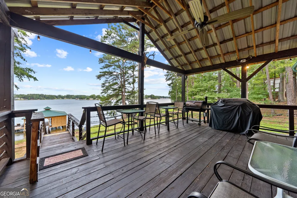 321 Barbara Point RD Sparta, GA 31087