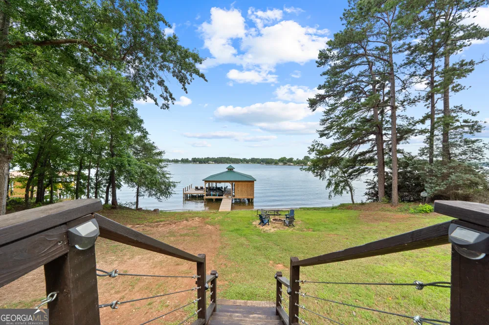 321 Barbara Point RD Sparta, GA 31087