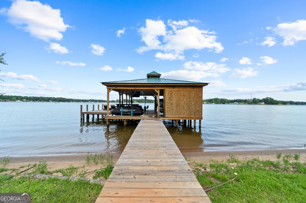 321 Barbara Point RD Sparta, GA 31087