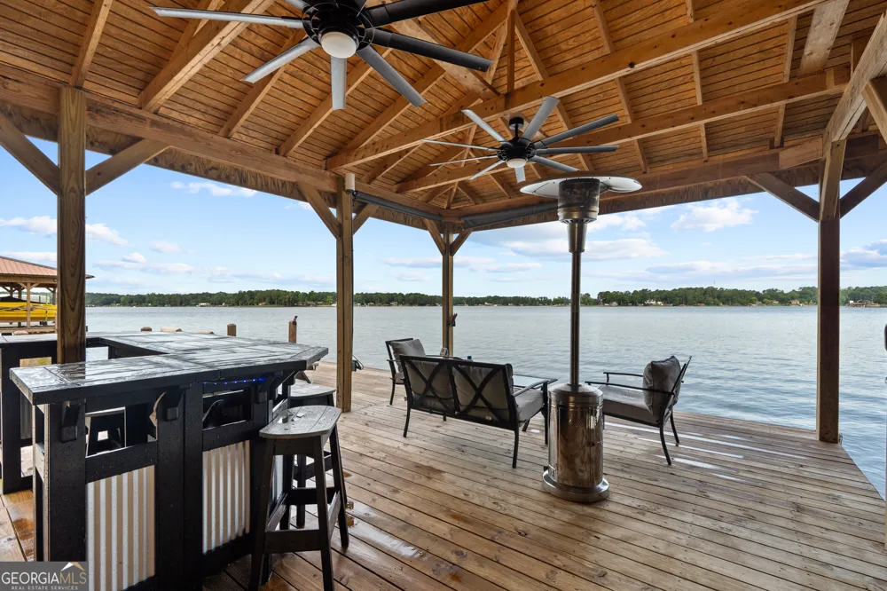 321 Barbara Point RD Sparta, GA 31087