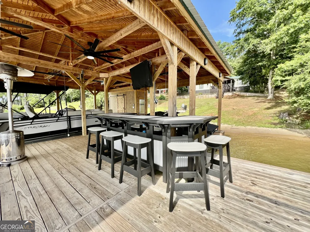 321 Barbara Point RD Sparta, GA 31087