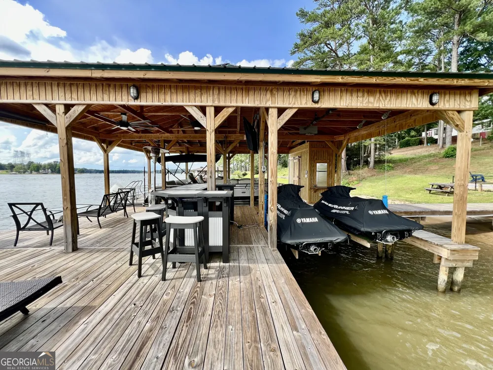 321 Barbara Point RD Sparta, GA 31087