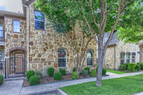5621 Cojimar Drive