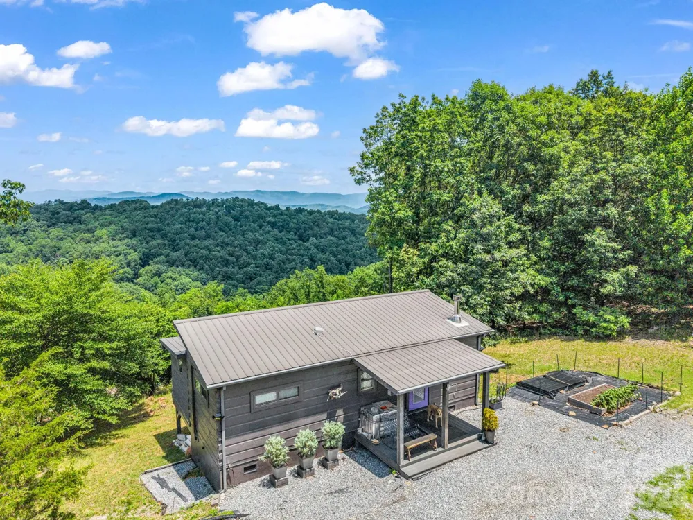 1300 Towery Trace Ellenboro, NC 28040