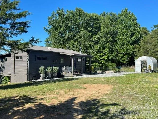 1300 Towery Trace Ellenboro, NC 28040