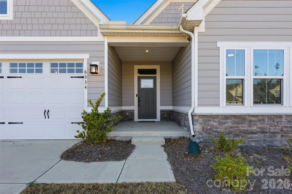 6334 Cambridge Drive Harrisburg, NC 28075