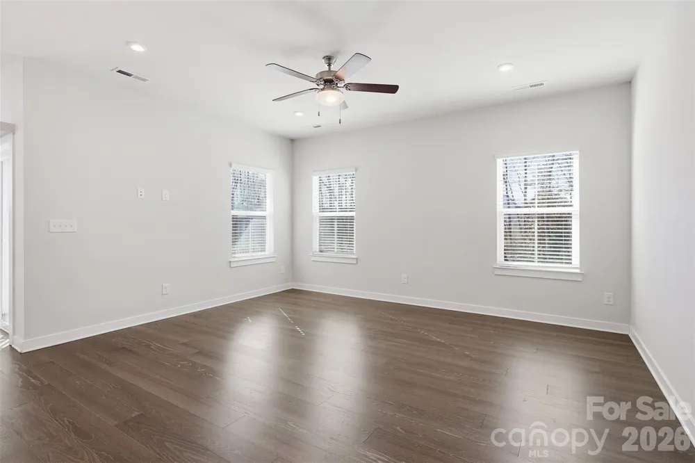 6334 Cambridge Drive Harrisburg, NC 28075