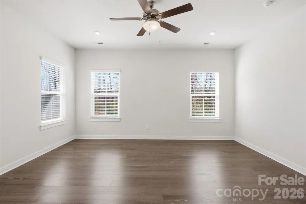 6334 Cambridge Drive Harrisburg, NC 28075