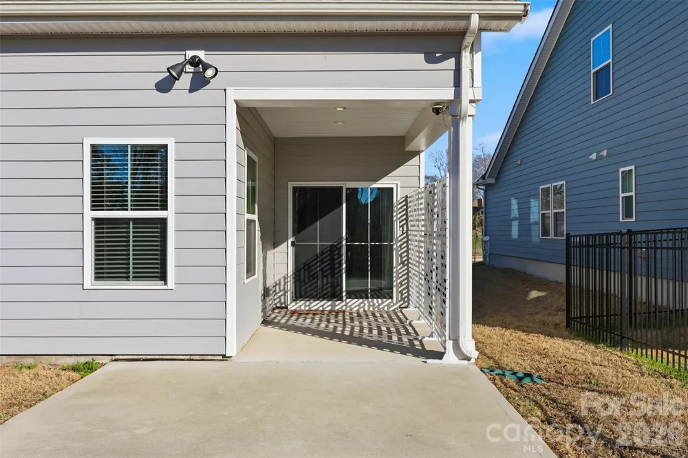 6334 Cambridge Drive Harrisburg, NC 28075