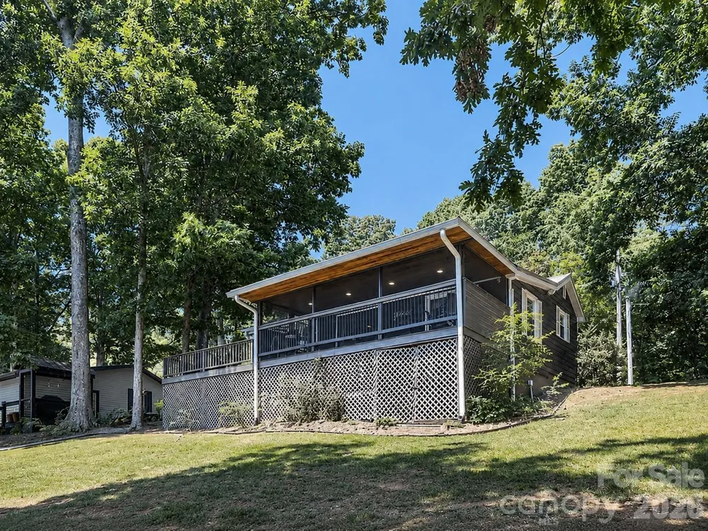 4580 Kiser Island Road Terrell, NC 28682