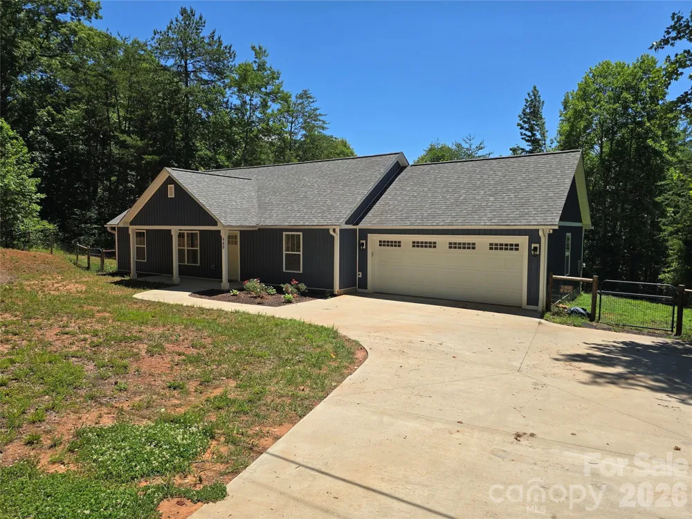 980 Smith Waldrop Road Mill Spring, NC 28756