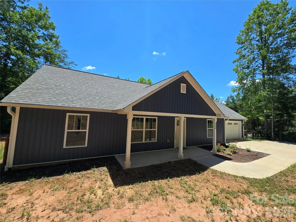 980 Smith Waldrop Road Mill Spring, NC 28756