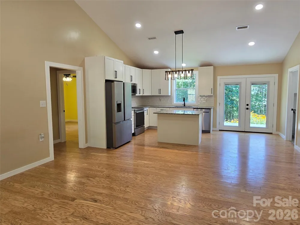 980 Smith Waldrop Road Mill Spring, NC 28756