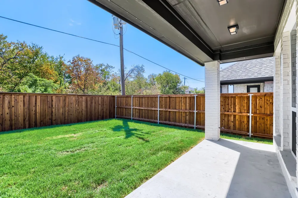 109 Enclave Drive Lakewood Village, TX 75068
