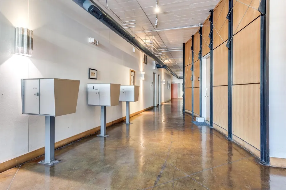 2220 Canton Street #101 Dallas, TX 75201