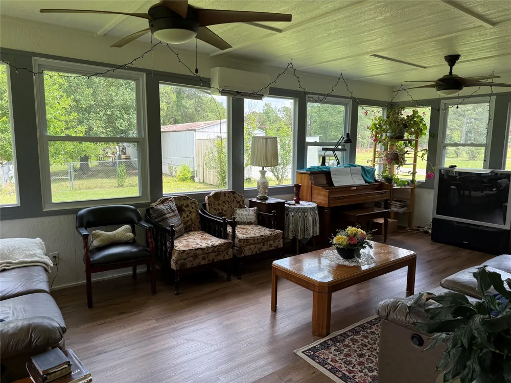 276 CR 3201 Jacksonville, TX 75766