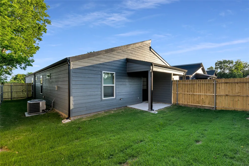 2212 Church Street #A Greenville, TX 75401