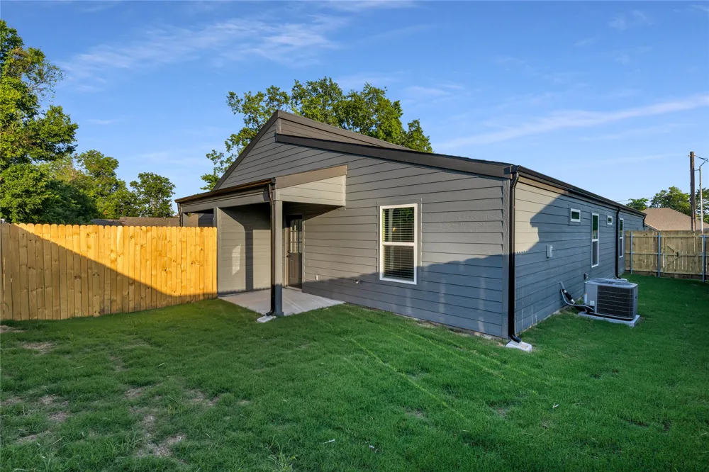 2212 Church Street #A Greenville, TX 75401