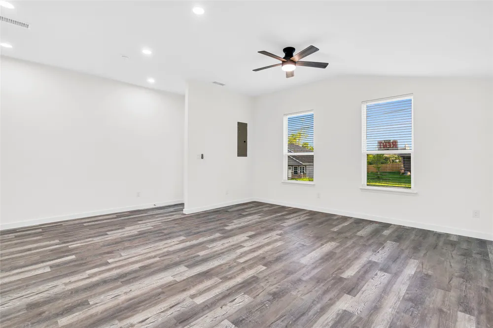 2212 Church Street #A Greenville, TX 75401