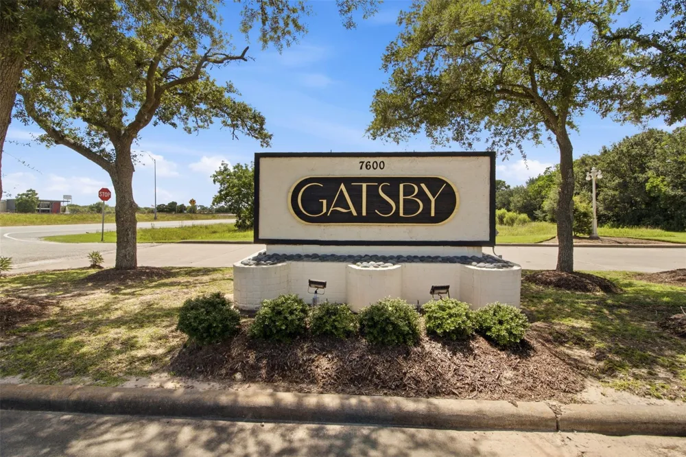 7600 Emmett F Lowry Expressway #315 Texas City, TX 77591