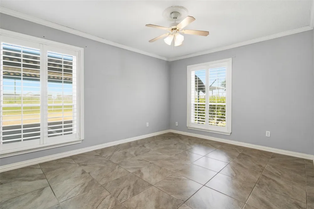 7600 Emmett F Lowry Expressway #315 Texas City, TX 77591