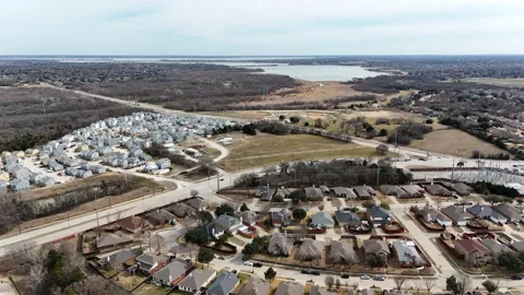 2000 E Centerville Road