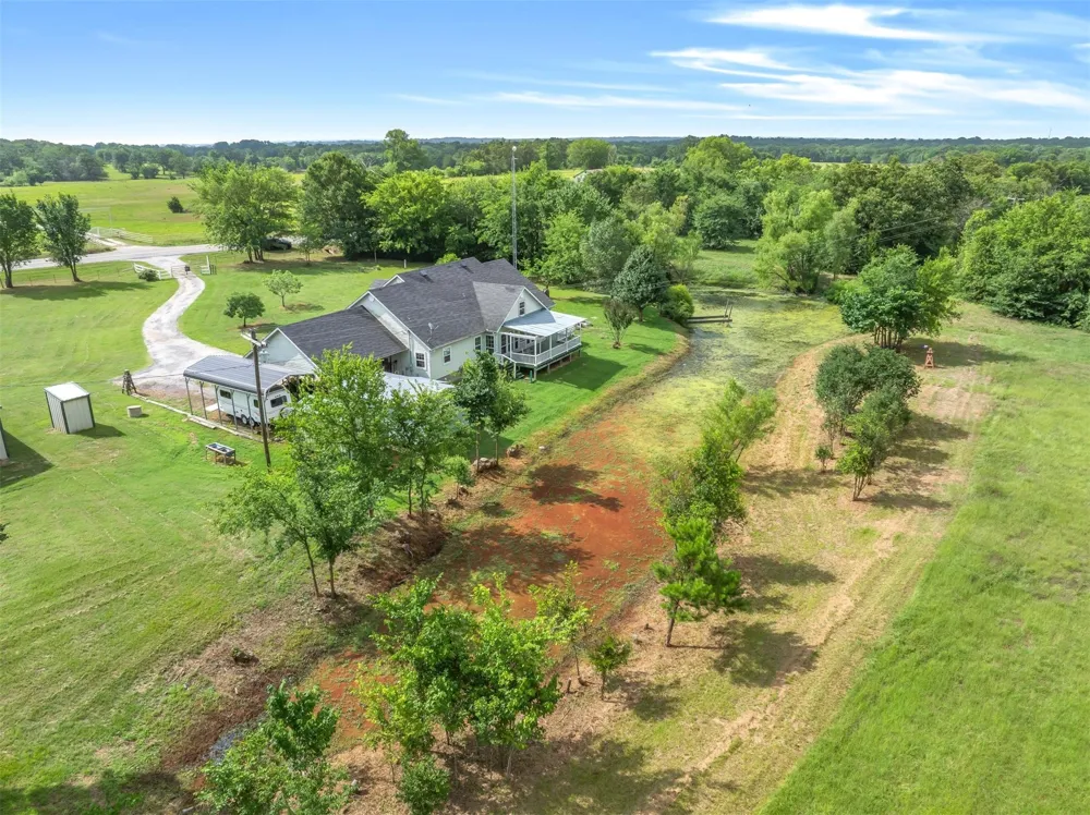 11286 FM 17 Grand Saline, TX 75140