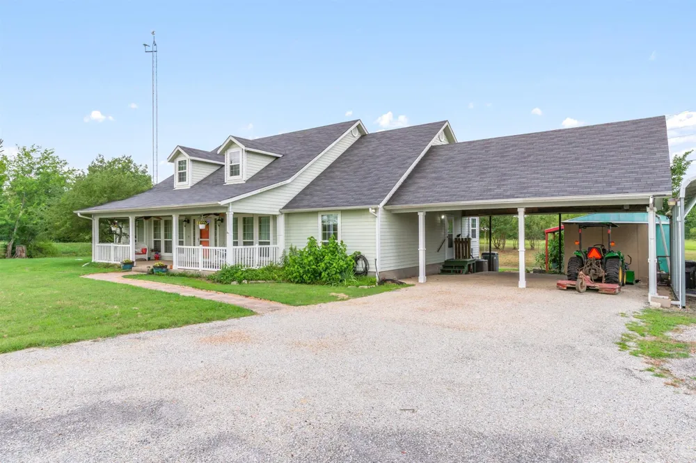 11286 FM 17 Grand Saline, TX 75140