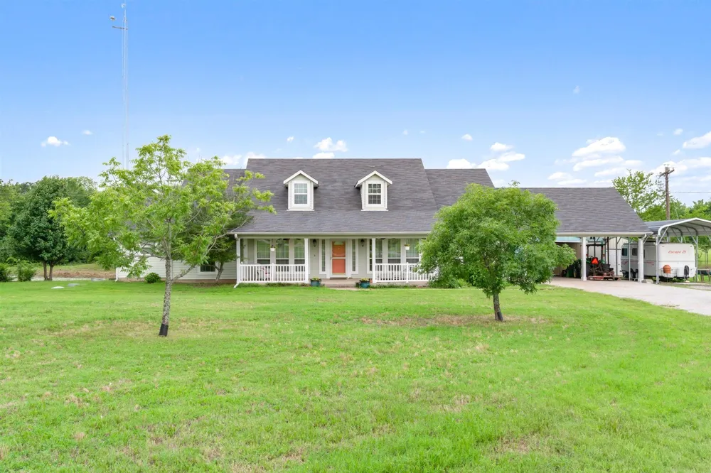 11286 FM 17 Grand Saline, TX 75140