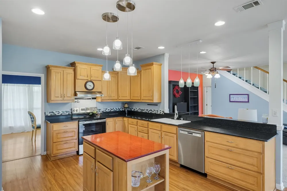 11286 FM 17 Grand Saline, TX 75140