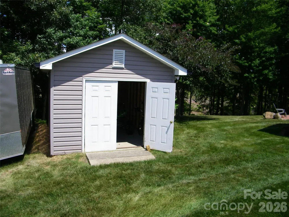 609 Redah Avenue Locust, NC 28097